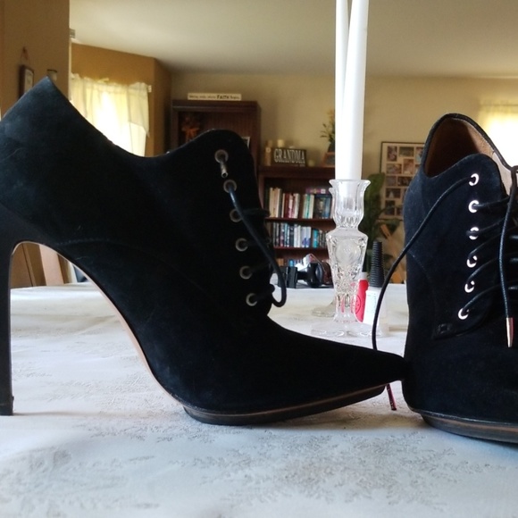 Women's ankle booties - Picture 2 of 6
